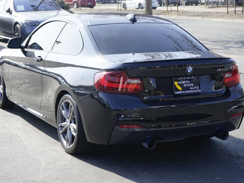 Used 2015 BMW M235i Coupe image 10