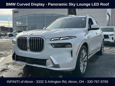 Used 2023 BMW X7 xDrive40i AWD/4WD image 1