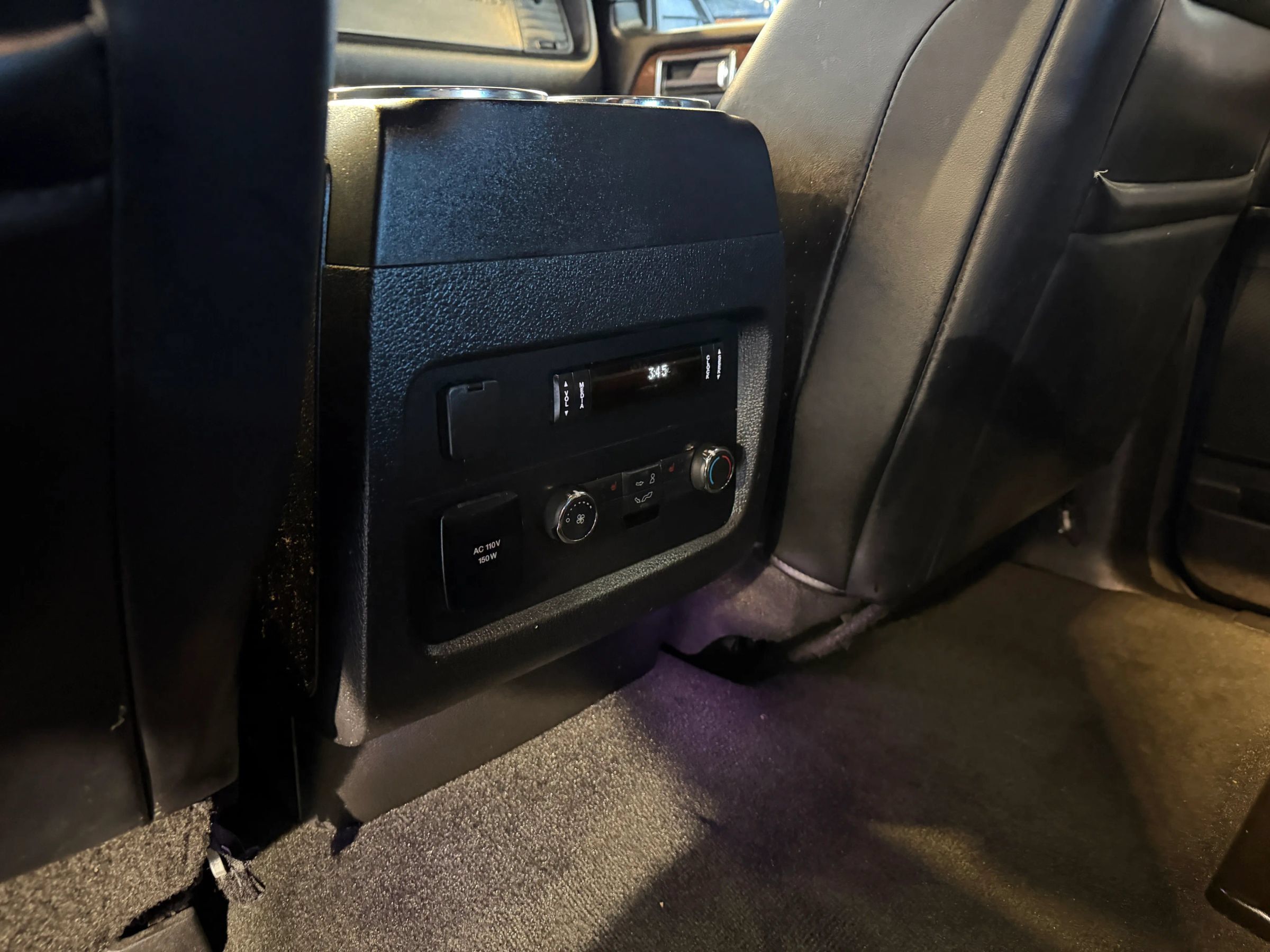 Used 2017 Lincoln Navigator L Select AWD/4WD image 24