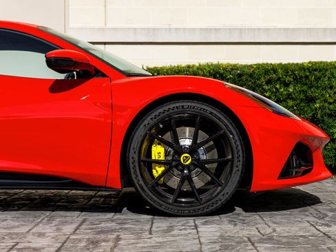 New 2025 Lotus Emira image 19