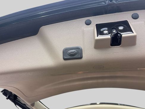 Used 2015 GMC Acadia Denali AWD/4WD image 14