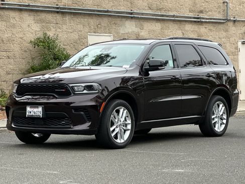 Used 2024 Dodge Durango GT AWD/4WD image 7