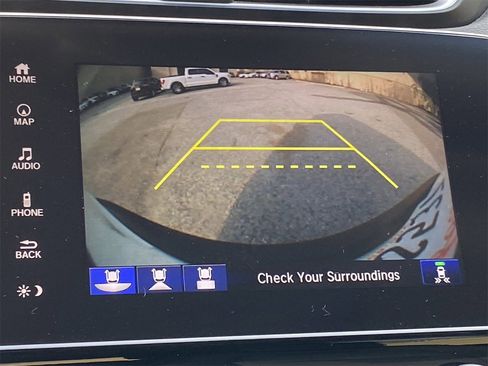 Used 2019 Honda CR-V Touring image 7