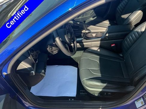 Certified 2023 Hyundai Elantra Limited w/ Winter Weather Package FWD image 10