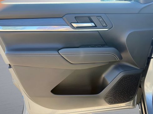Used 2026 GMC Terrain Elevation FWD image 9