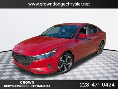 Used 2023 Hyundai Elantra SEL w/ Convenience Package