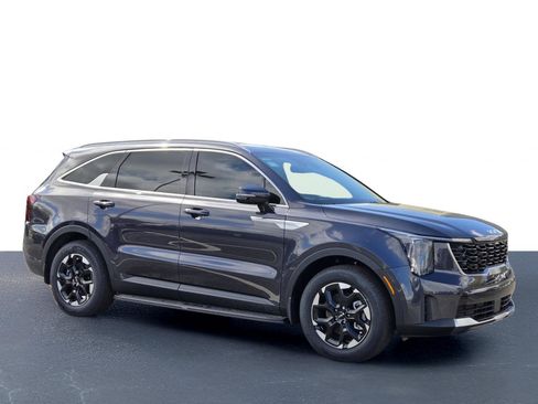 New 2026 Kia Sorento S image 5