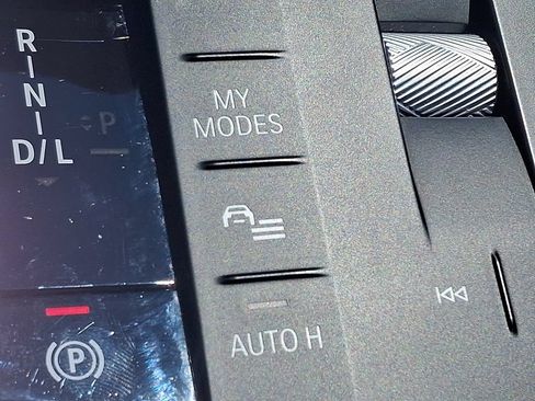 Used 2025 BMW X1 xDrive28i AWD/4WD image 25
