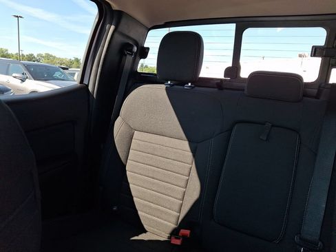 Used 2020 Ford Ranger XL w/ Equipment Group 101A Mid AWD/4WD image 19