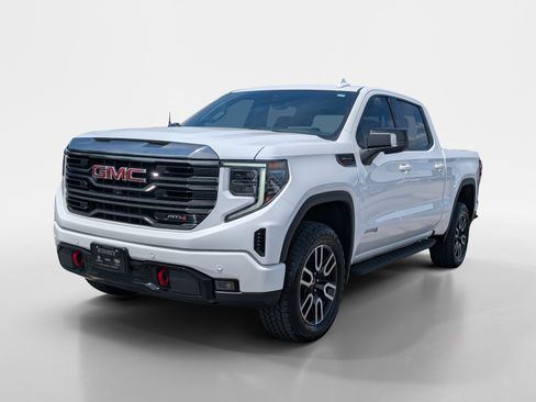 Used 2023 GMC Sierra 1500 AT4 w/ AT4 Premium Package AWD/4WD image 5