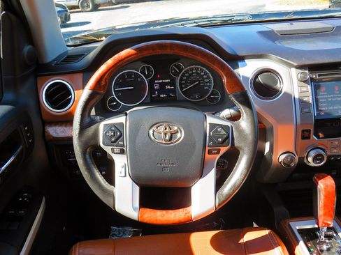 Used 2015 Toyota Tundra 1794 Edition image 18