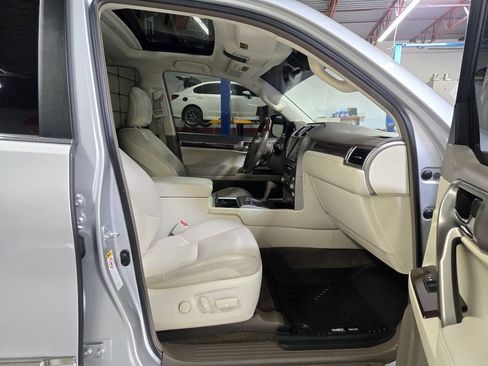 Used 2017 Lexus GX 460 Premium AWD/4WD image 24