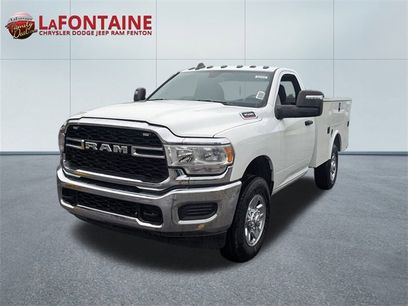 New 2024 RAM 3500 Tradesman w/ Chrome Appearance Group