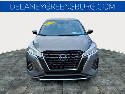 Used 2023 Nissan Kicks S FWD image 8
