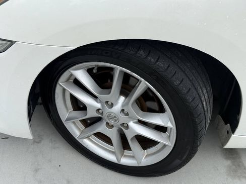 Used 2011 Nissan Maxima 3.5 SV w/ Premium Pkg FWD image 12