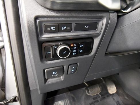 Used 2023 Ford F150 Lariat w/ Equipment Group 502A High AWD/4WD image 19