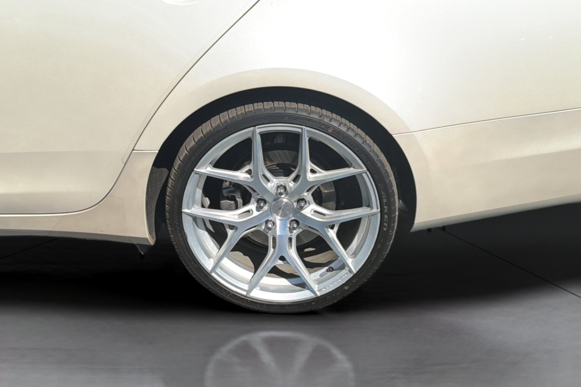 Used 2014 Cadillac CTS Luxury RWD image 37