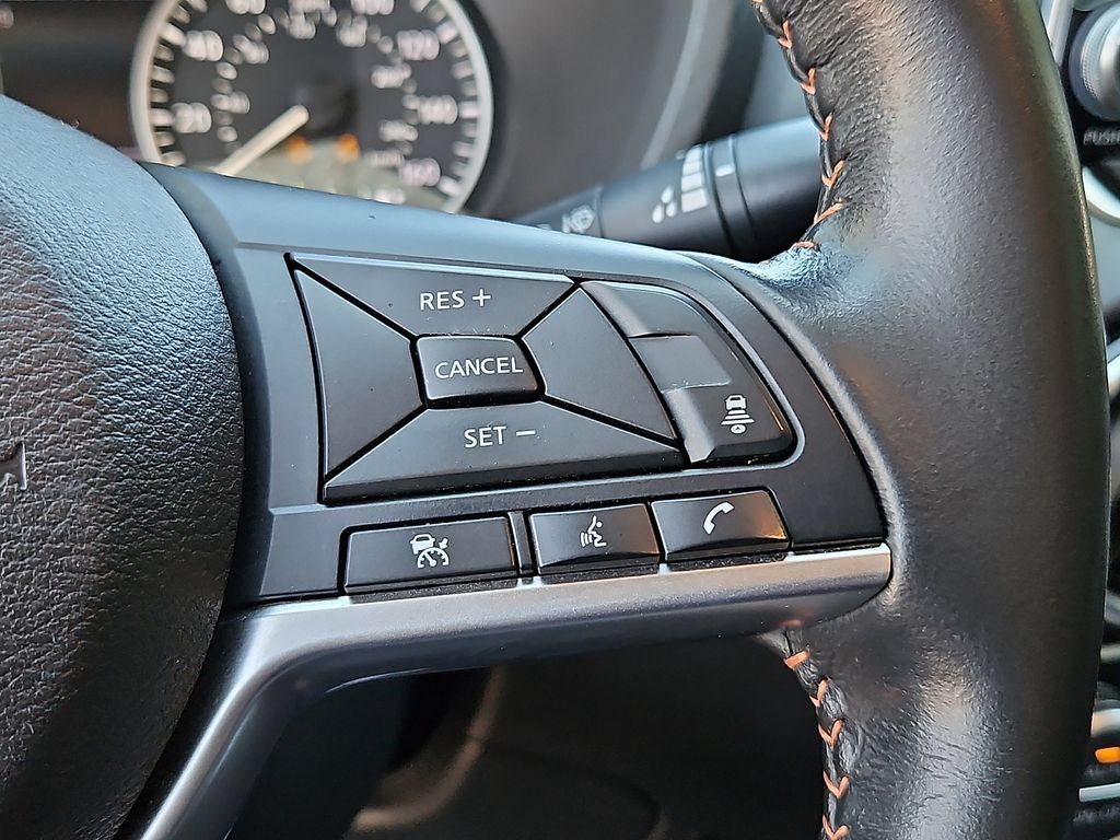 Used 2022 Nissan Sentra SR FWD image 23