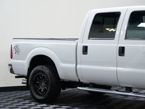 Used 2015 Ford F250 XLT w/ XLT Value Package image 13