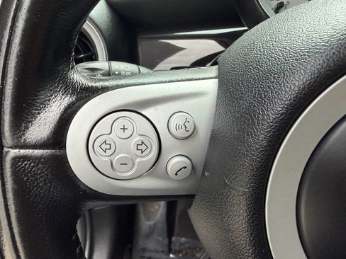 Used 2009 MINI Cooper Hardtop FWD image 19