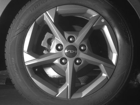 Used 2025 Kia K4 LXS image 15