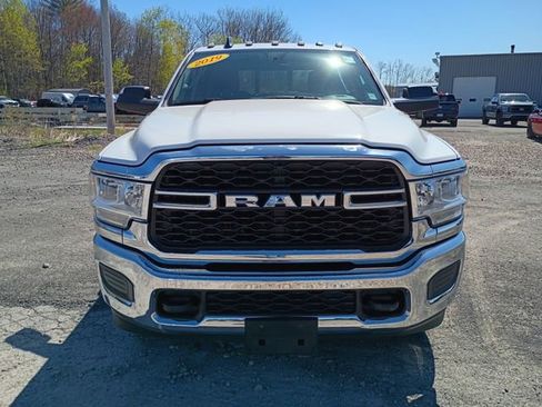 Used 2019 RAM 2500 Tradesman AWD/4WD image 2