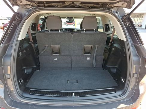 Used 2023 Jeep Grand Cherokee L Laredo RWD image 28