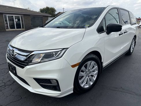 Used 2019 Honda Odyssey LX image 3