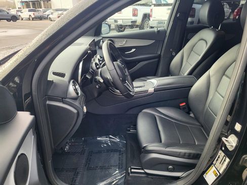Used 2021 Mercedes-Benz GLC 300 image 12