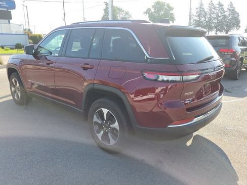 Used 2023 Jeep Grand Cherokee 4WD 4xe image 10