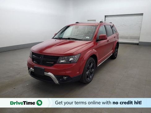 Used 2020 Dodge Journey Crossroad FWD image 1