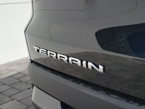New 2027 GMC Terrain Elevation FWD image 8