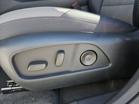 New 2026 Chevrolet Equinox LT w/ Convenience Package II image 14