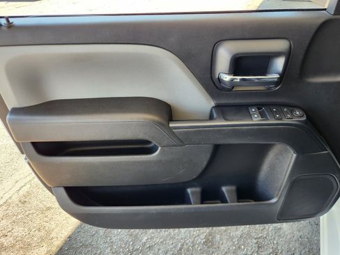 Used 2018 GMC Sierra 1500 2WD Regular Cab image 8