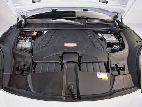 Used 2023 Porsche Cayenne Turbo GT image 54