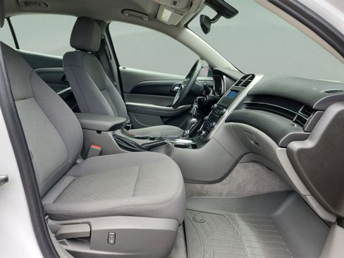 Used 2014 Chevrolet Malibu LS FWD image 19