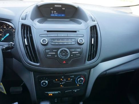 Used 2017 Ford Escape S image 4