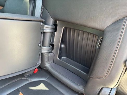 Used 2021 GMC Sierra 1500 AT4 AWD/4WD image 28