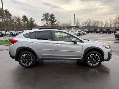 Used 2021 Subaru Crosstrek 2.0i Premium AWD/4WD image 4