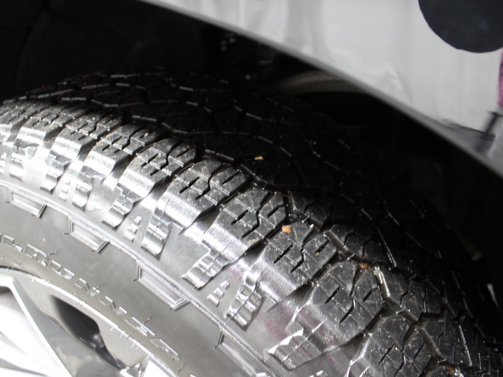 Used 2021 Chevrolet Tahoe Z71 AWD/4WD image 11