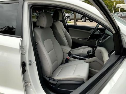 Used 2018 Hyundai Tucson SEL image 7