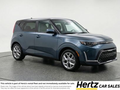 Used 2025 Kia Soul LX w/ LX Technology Package