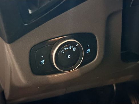 Used 2021 Ford Transit Connect XL image 11