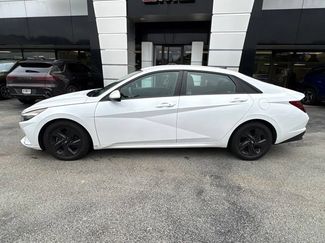 Used 2021 Hyundai Elantra SEL FWD video 2
