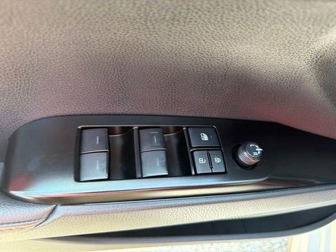 Used 2025 Toyota Camry XSE w/ Premium Plus Package AWD/4WD image 12