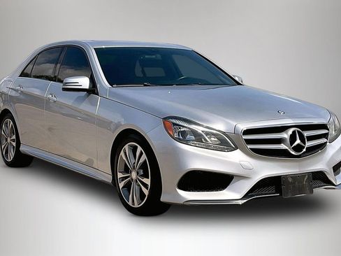 Used 2014 Mercedes-Benz E 350 Sedan image 1