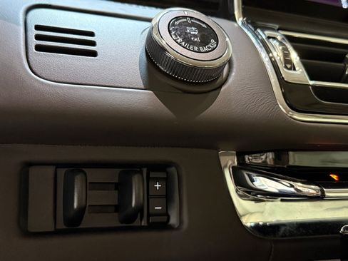 Used 2021 Lincoln Navigator Black Label image 35