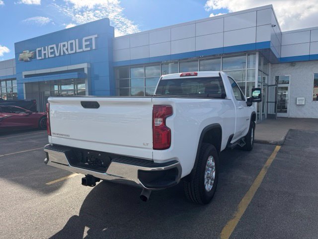 Used 2025 Chevrolet Silverado 2500 LT w/ Convenience Package AWD/4WD image 11