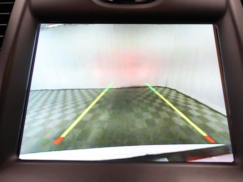 Used 2023 Chrysler 300 S RWD image 12