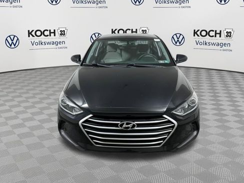 Used 2018 Hyundai Elantra SEL w/ Cargo Package FWD image 2